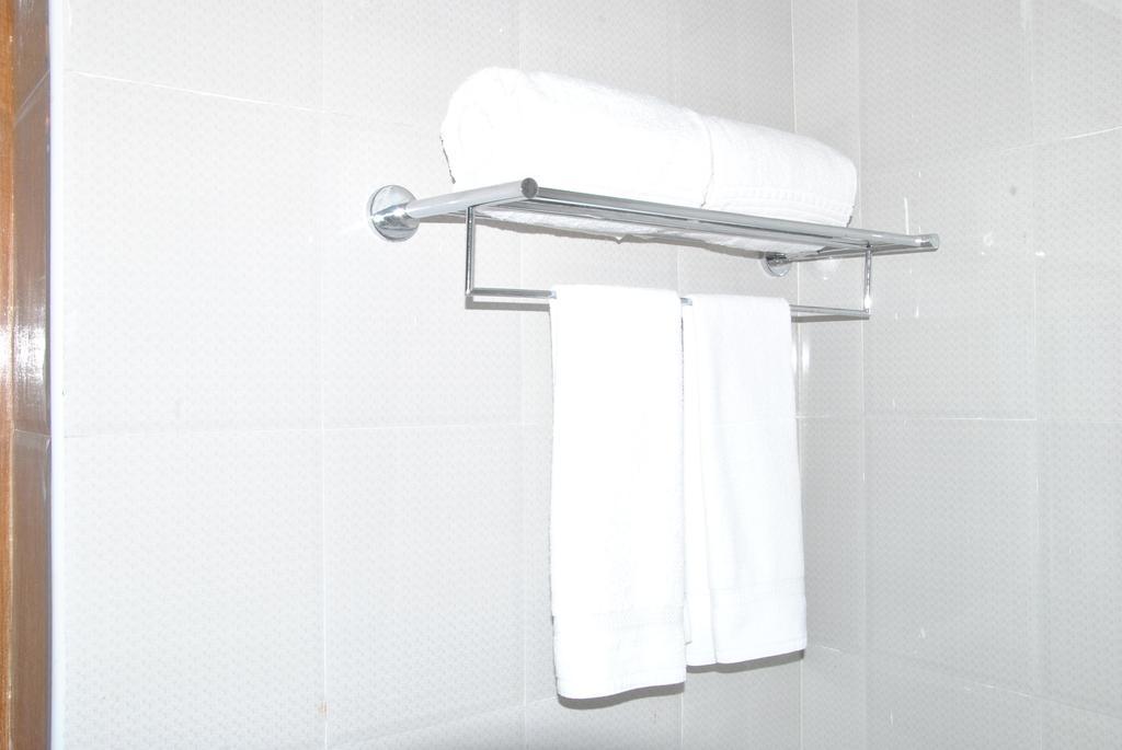 Cours Chabrol Hotell Pondicherry Eksteriør bilde