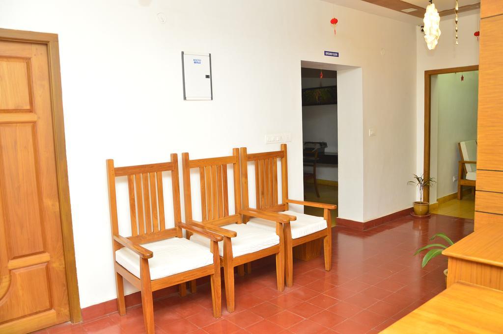 Cours Chabrol Hotell Pondicherry Eksteriør bilde